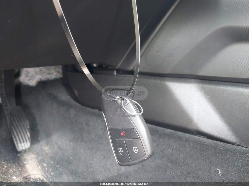 Chevrolet Colorado 2023 — миниатюра 10