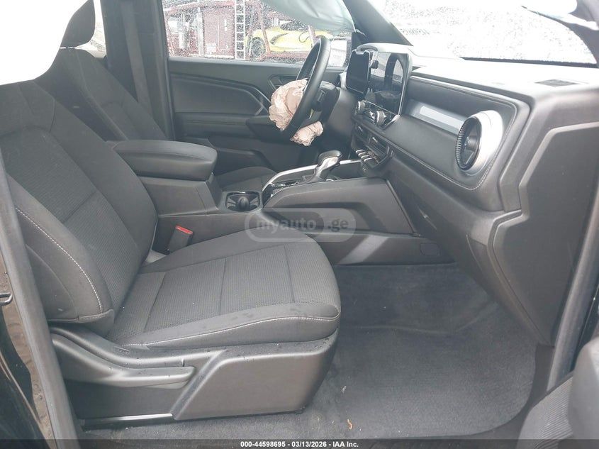 Chevrolet Colorado 2023 — миниатюра 5