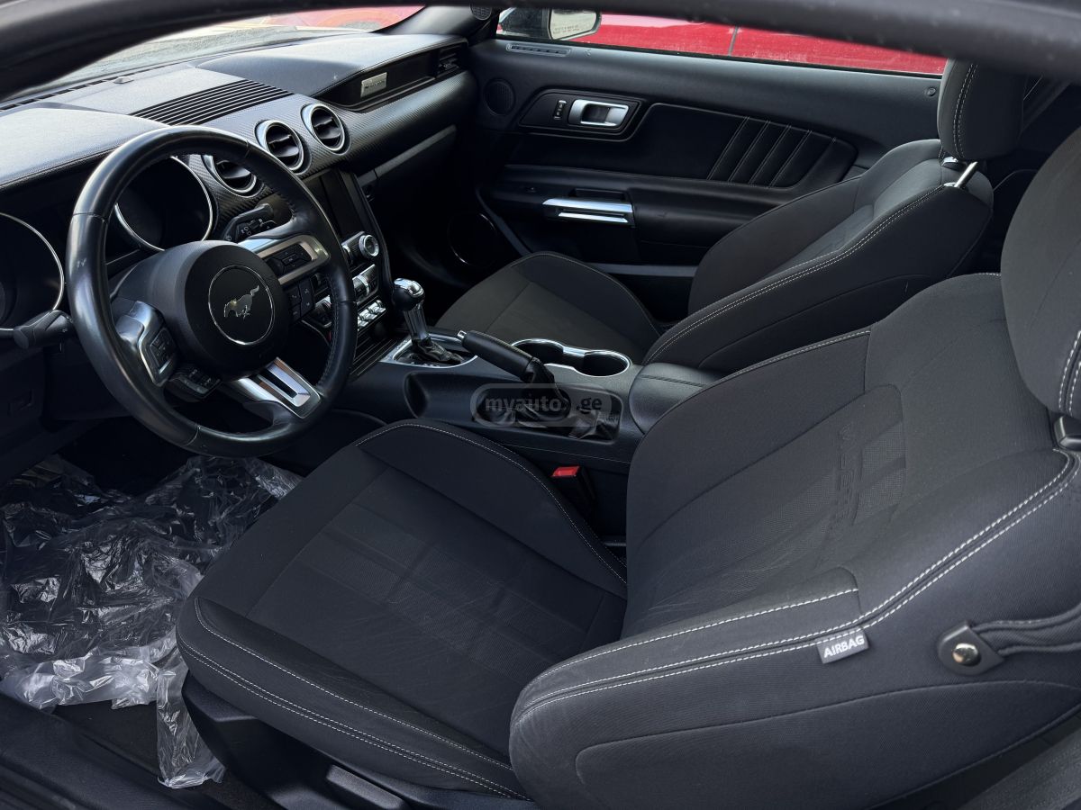 Ford Mustang - фото 10