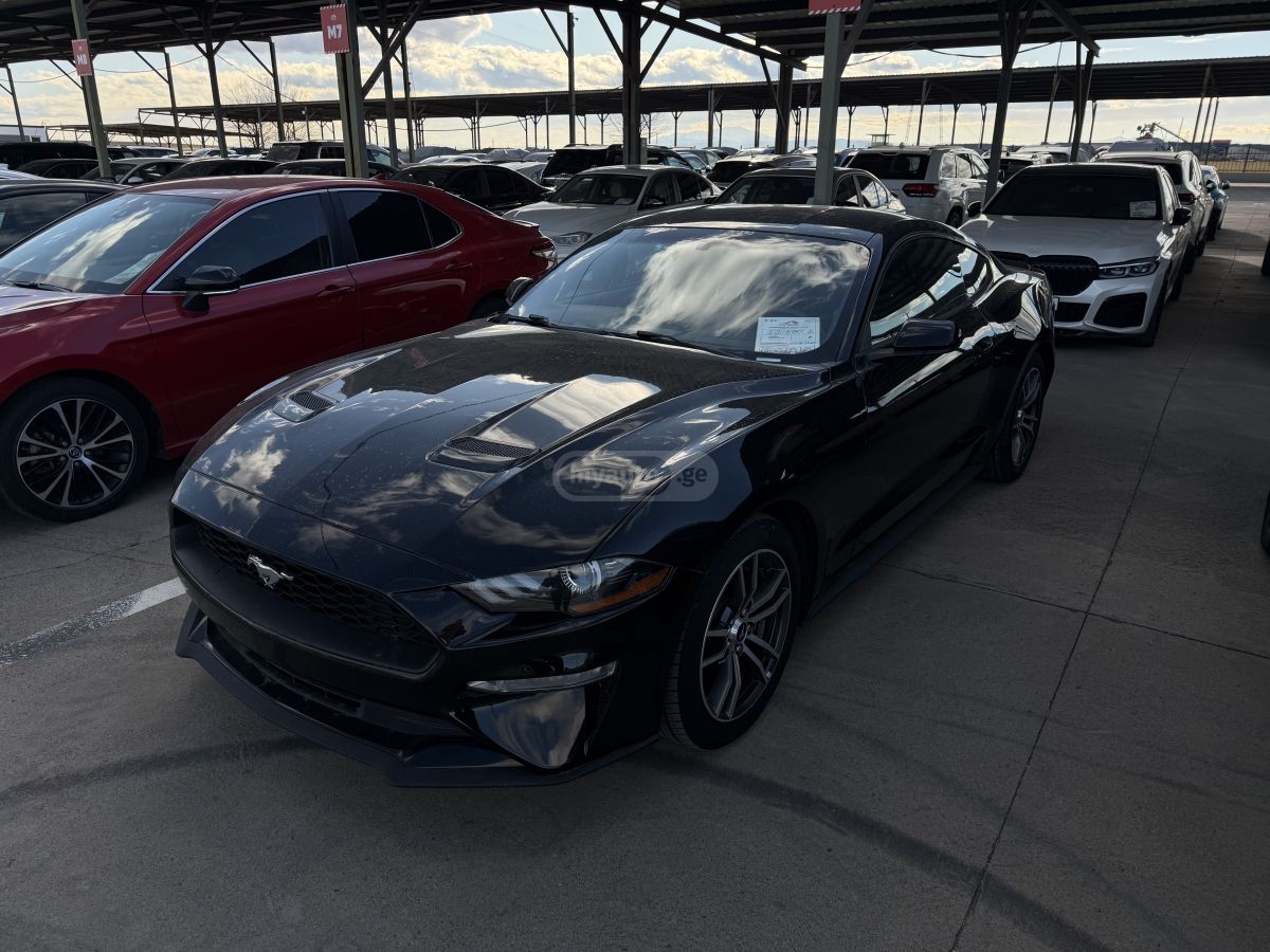 Ford Mustang - фото 2