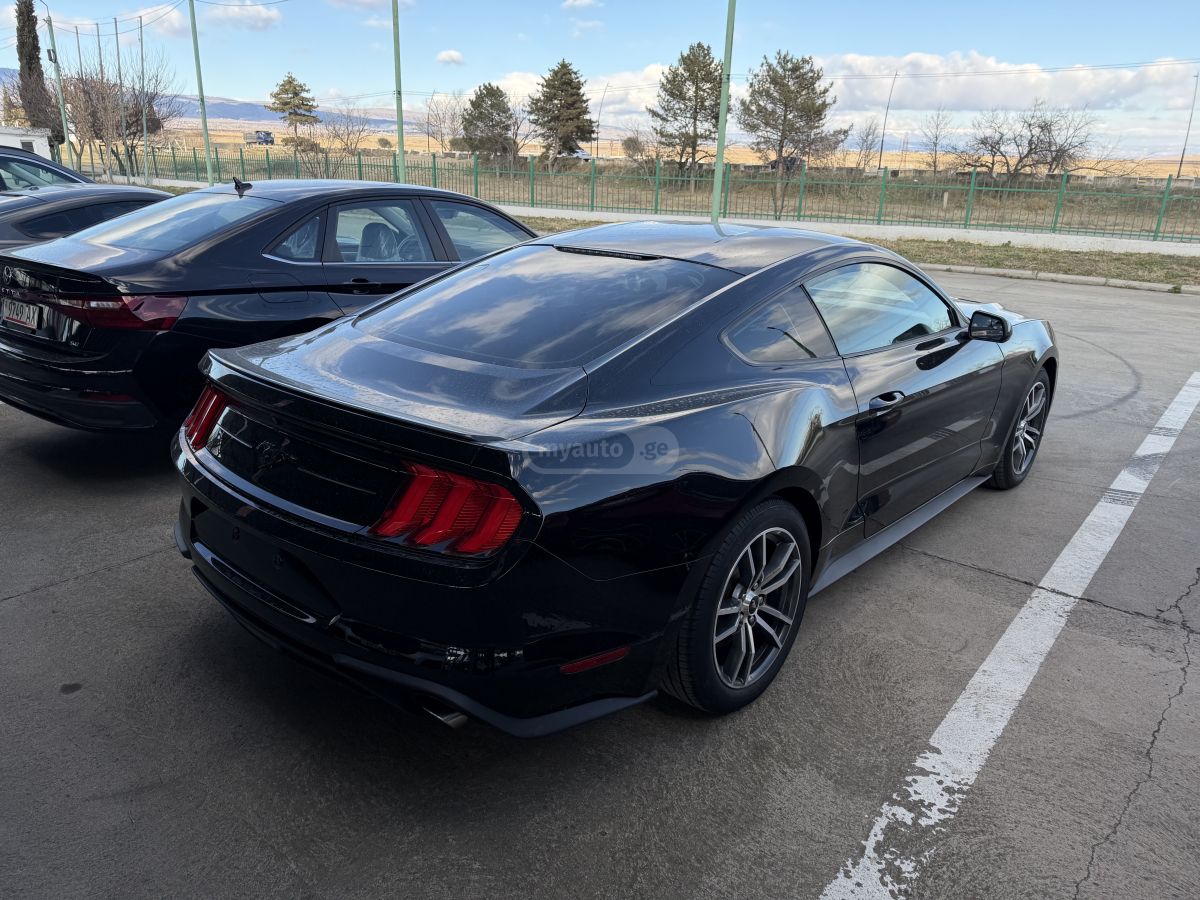 Ford Mustang - фото 7