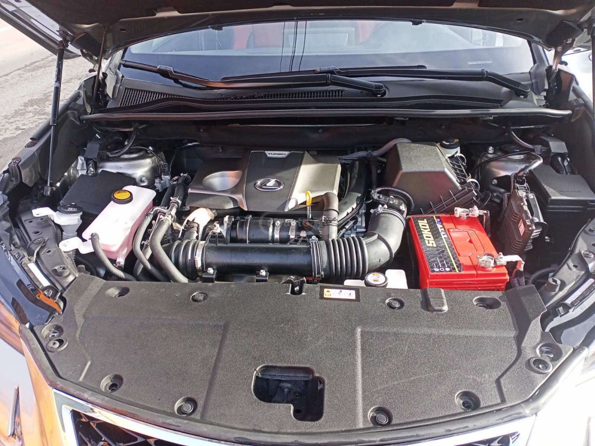 Lexus NX 300 - фото 11