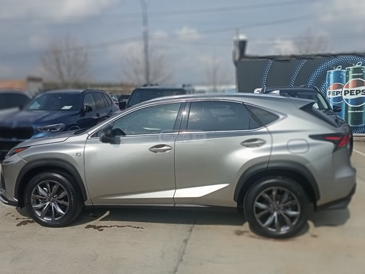 Lexus NX 300 - фото 5