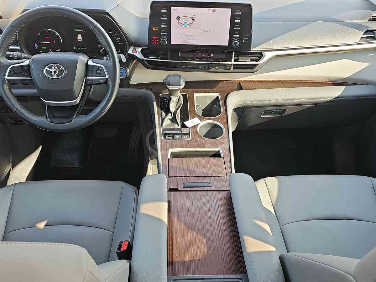 Toyota Toyota Sienna — миниатюра 9