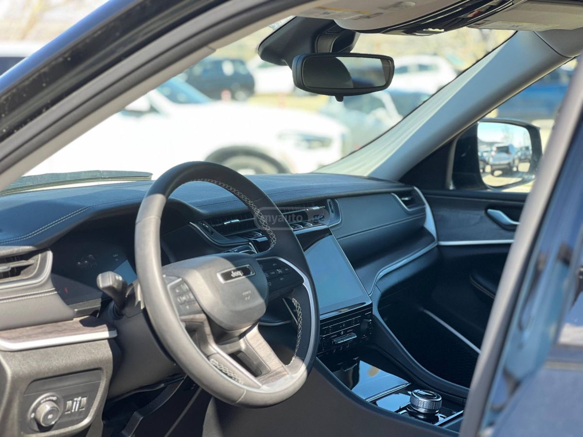 Jeep limited black edition — миниатюра 14