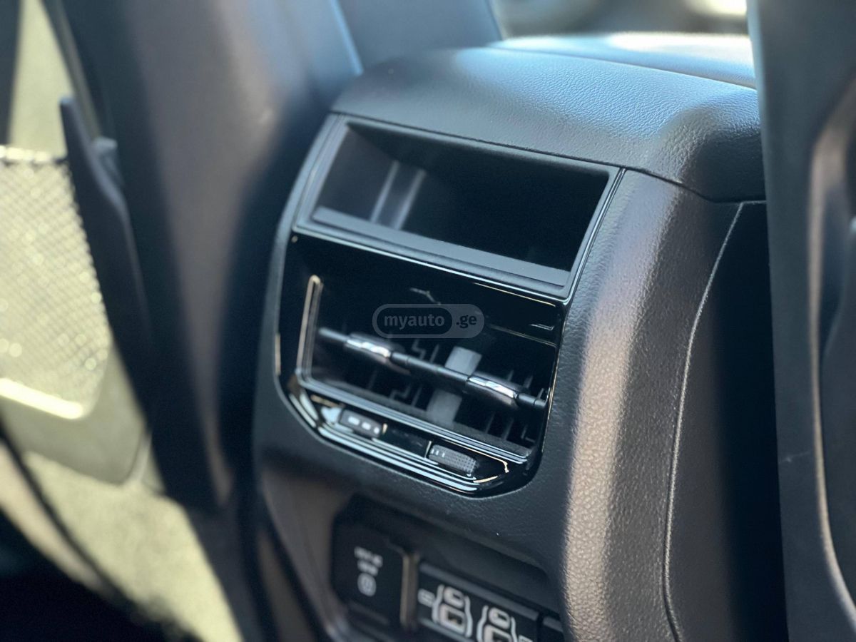 Jeep limited black edition — миниатюра 7