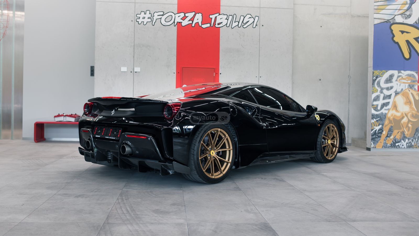 Ferrari 488 Pista 
