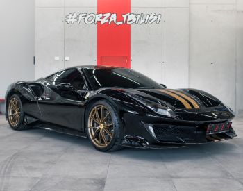 Ferrari 488 Pista 