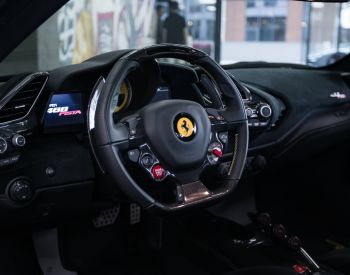 Ferrari 488 Pista 