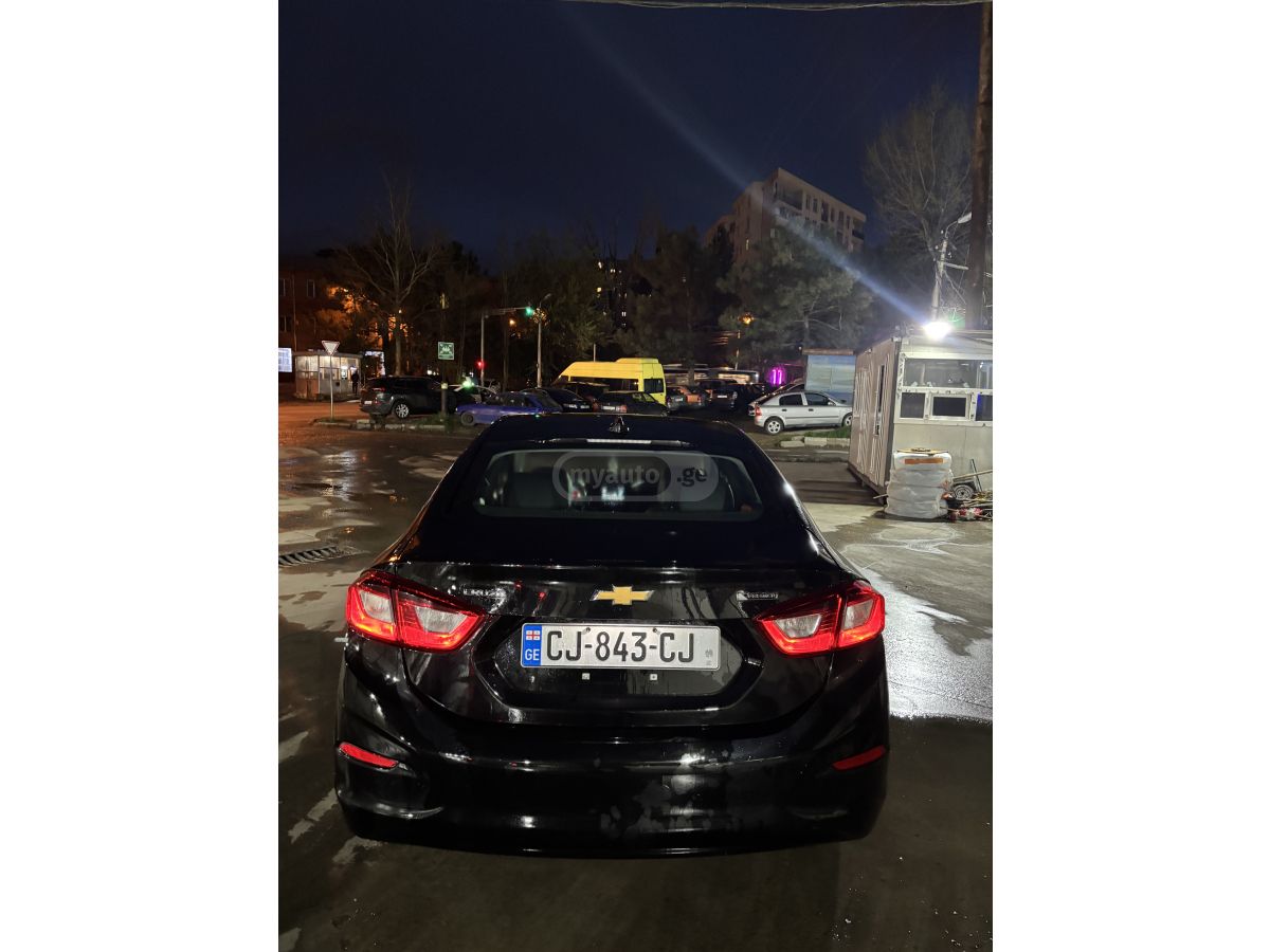 Chevrolet Cruze - фото 2