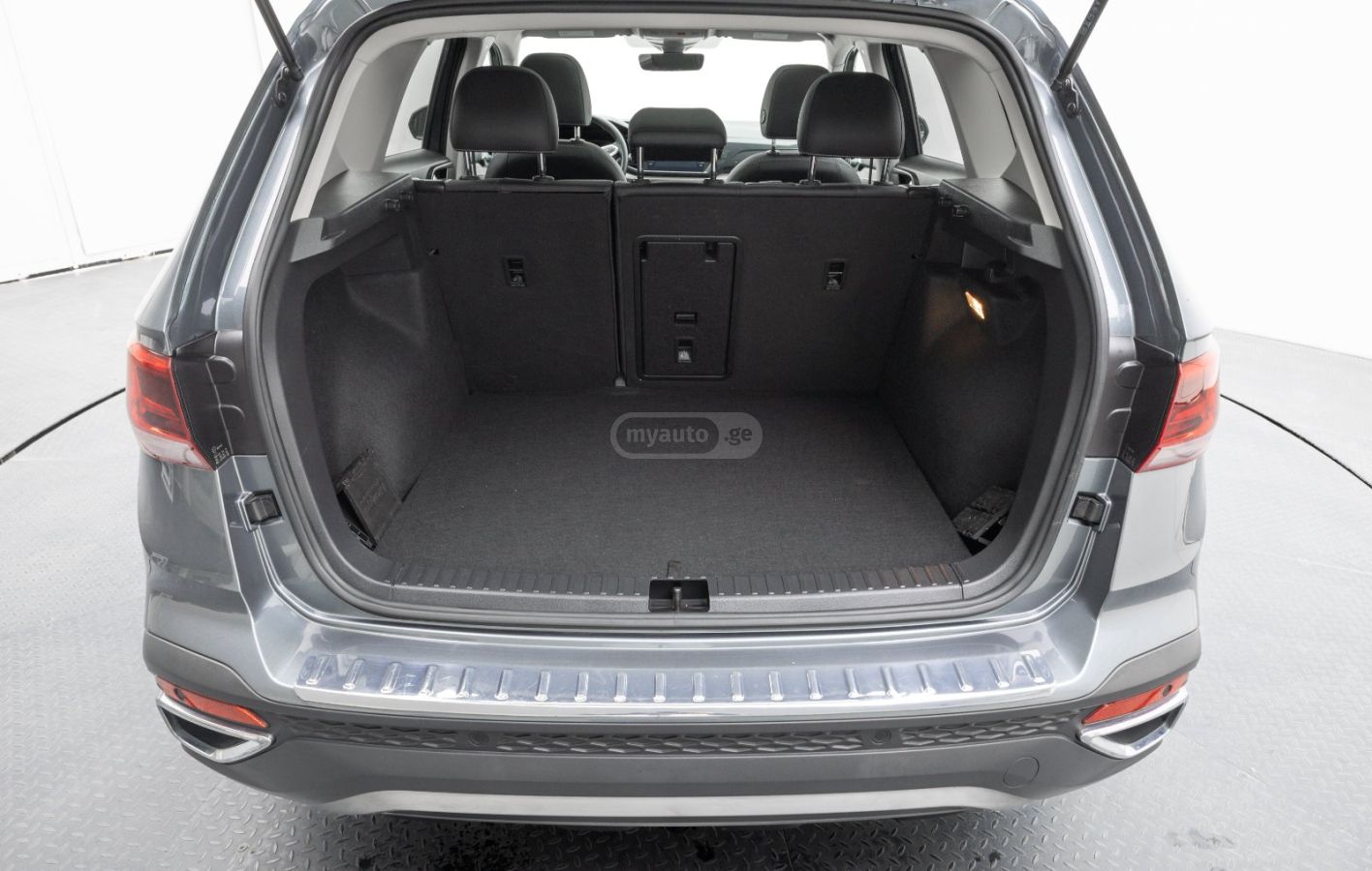 Volkswagen Taos - фото 8