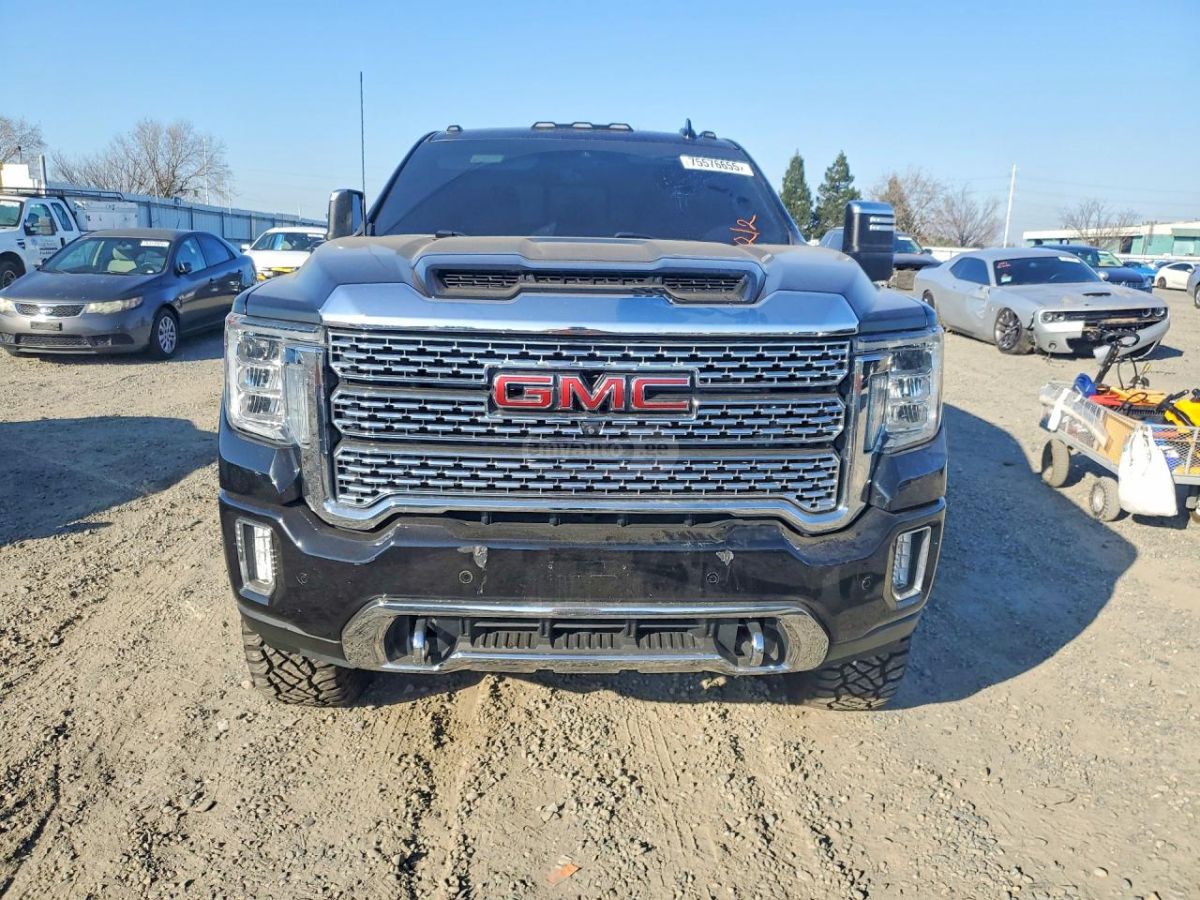 GMC Sierra - фото 5