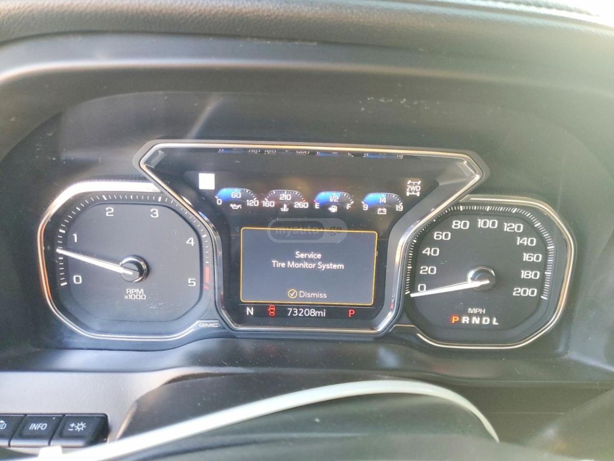 GMC Sierra - фото 9