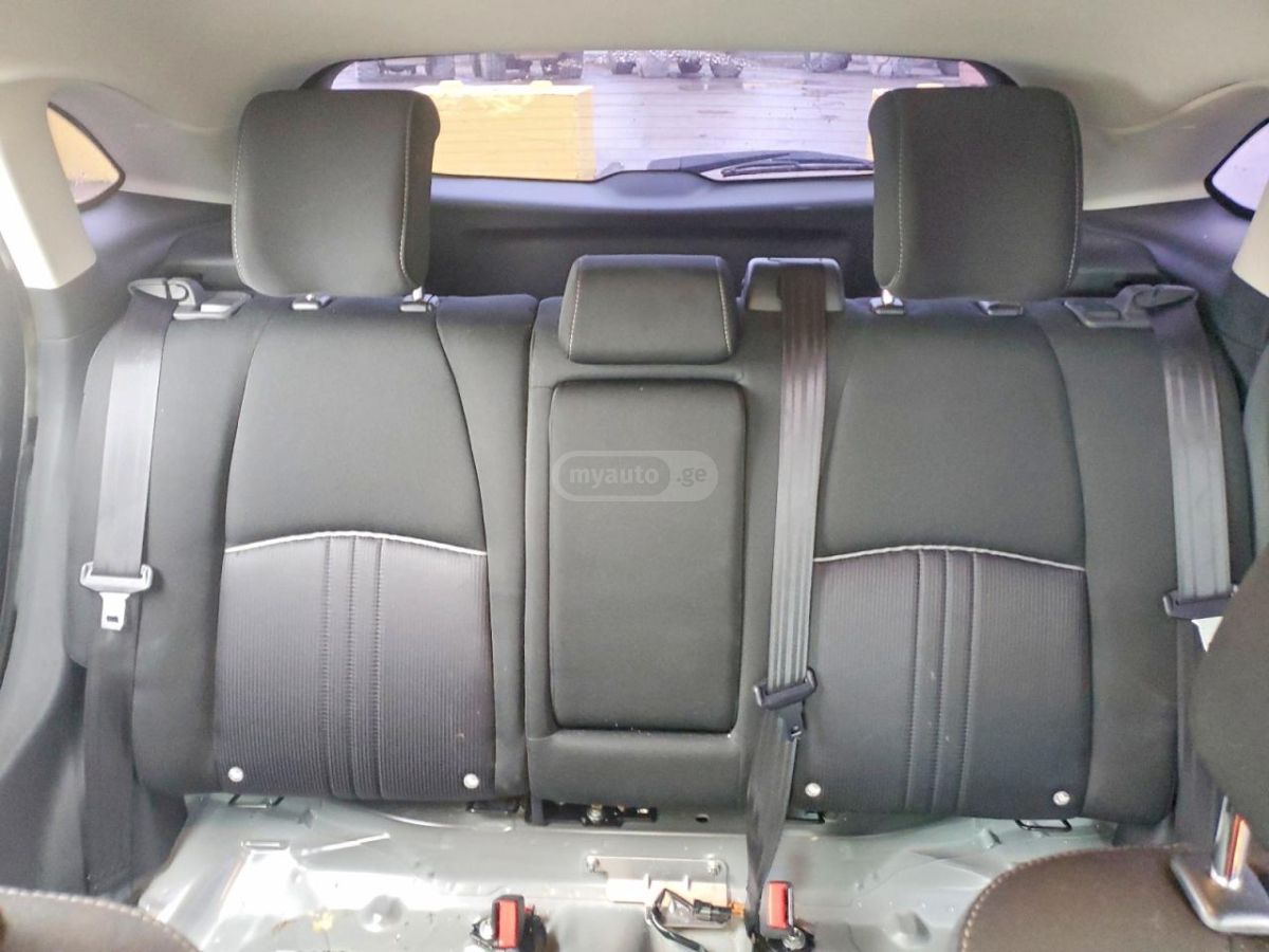 Mazda CX-3 - фото 10