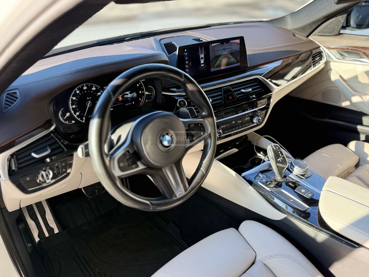 BMW 530 - фото 10