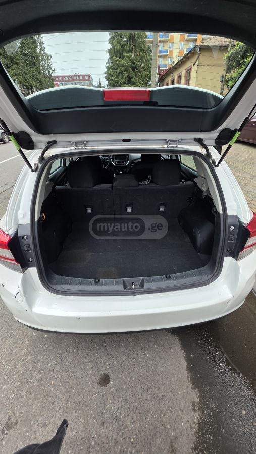 Subaru Impreza - фото 2