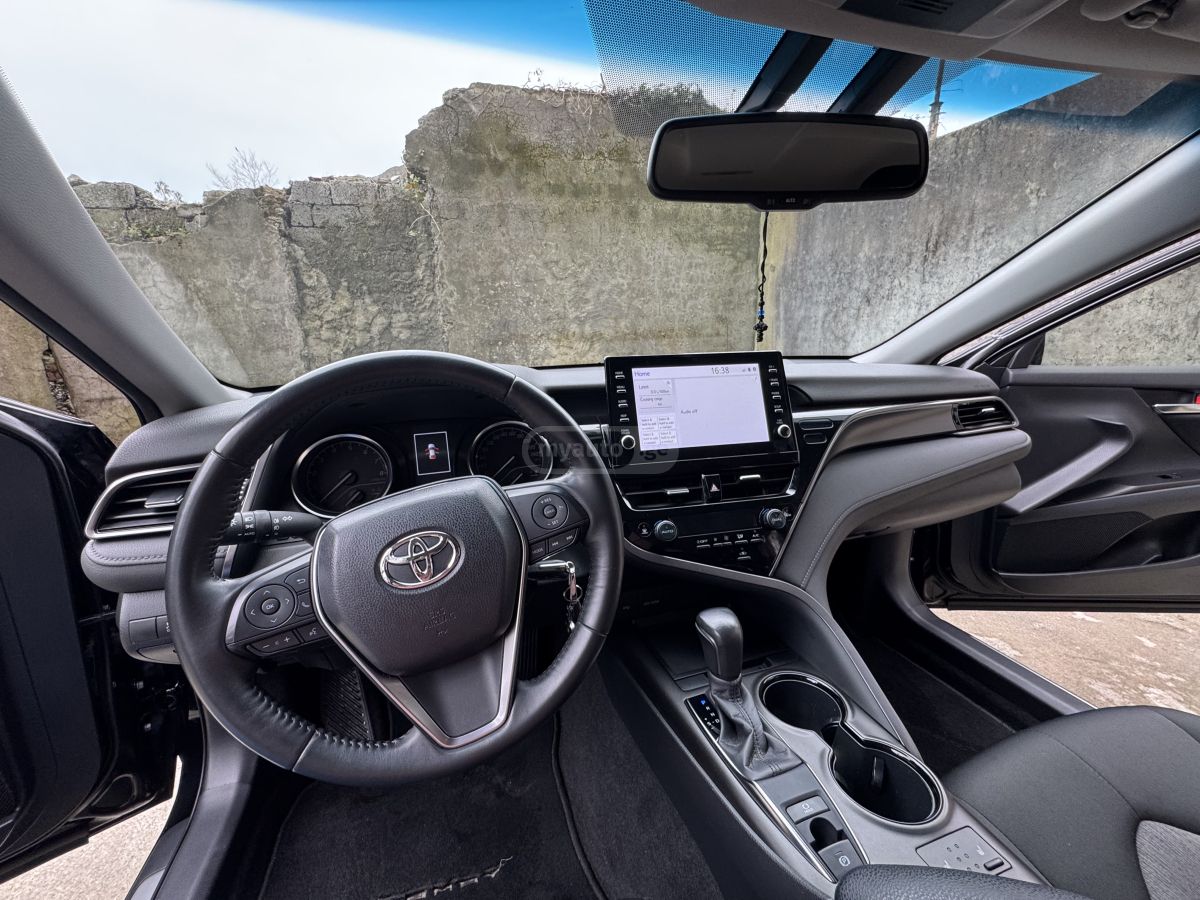 Toyota Camry - фото 10
