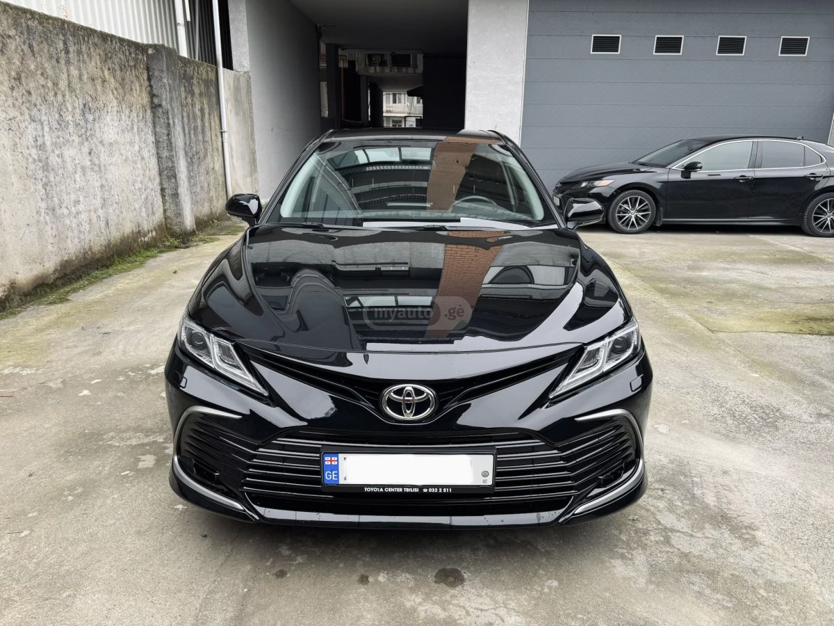 Toyota Camry - фото 6