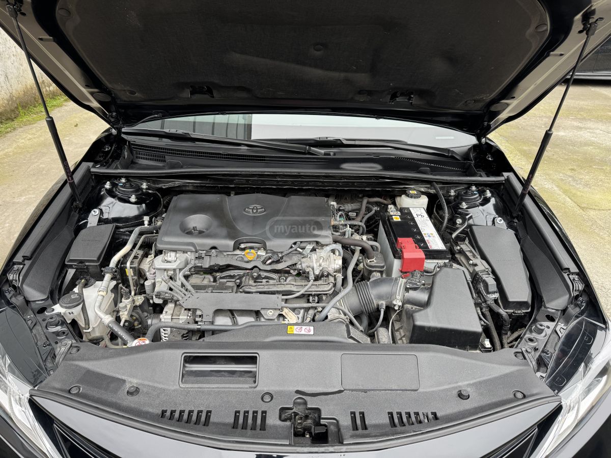 Toyota Camry - фото 7