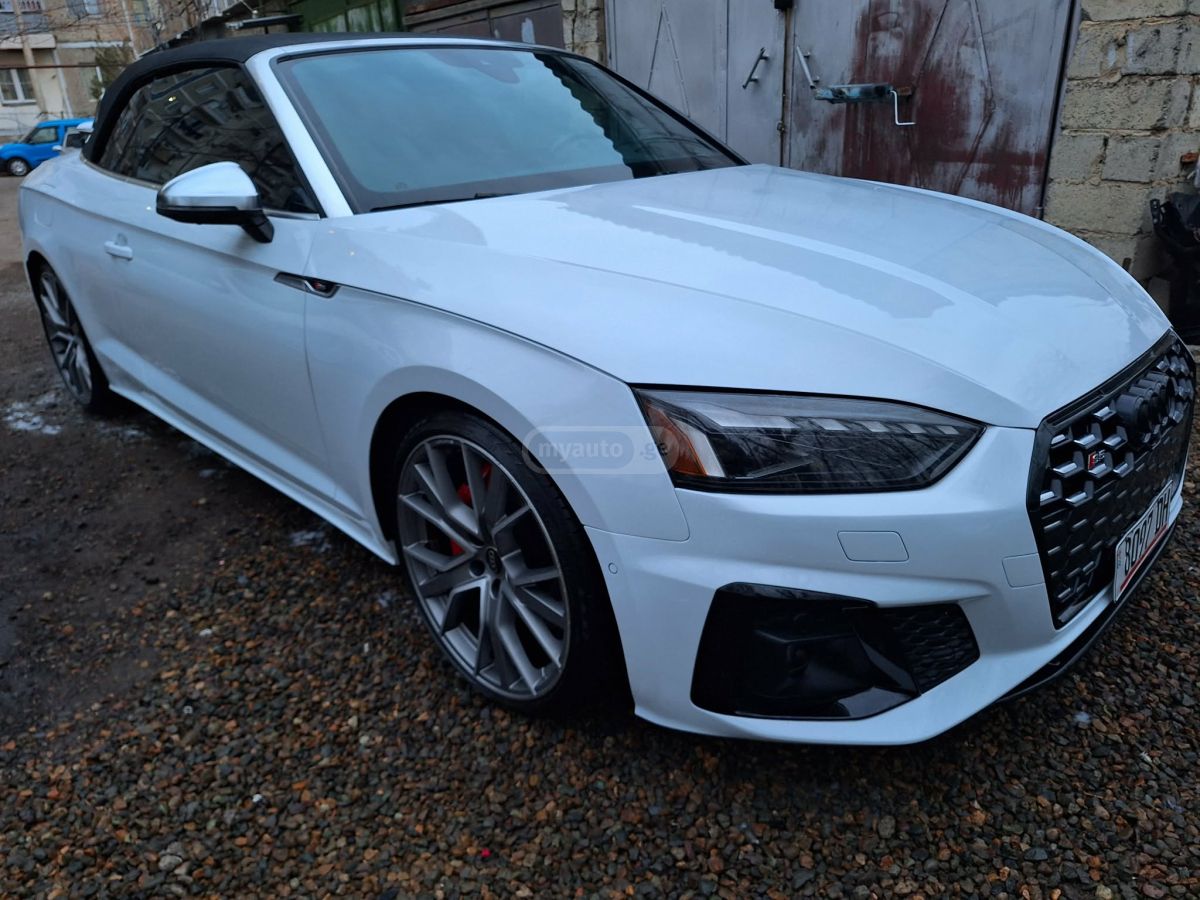 Audi A5 - фото 3