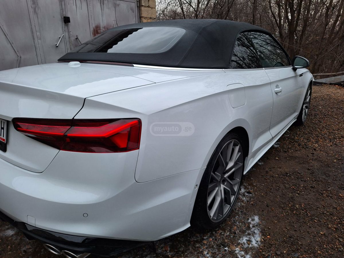 Audi A5 - фото 4
