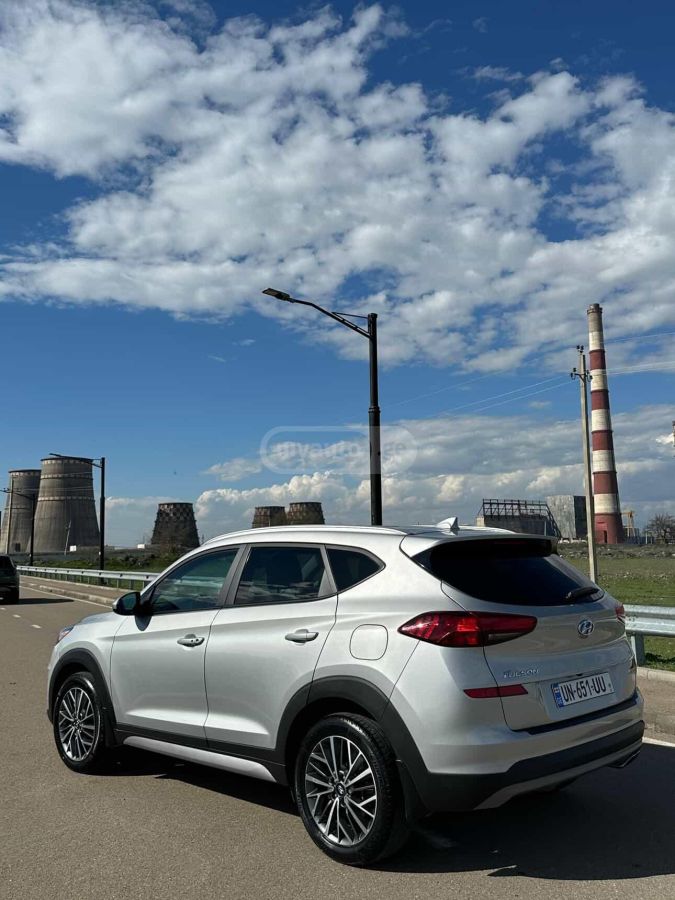 Hyundai Tucson - фото 4