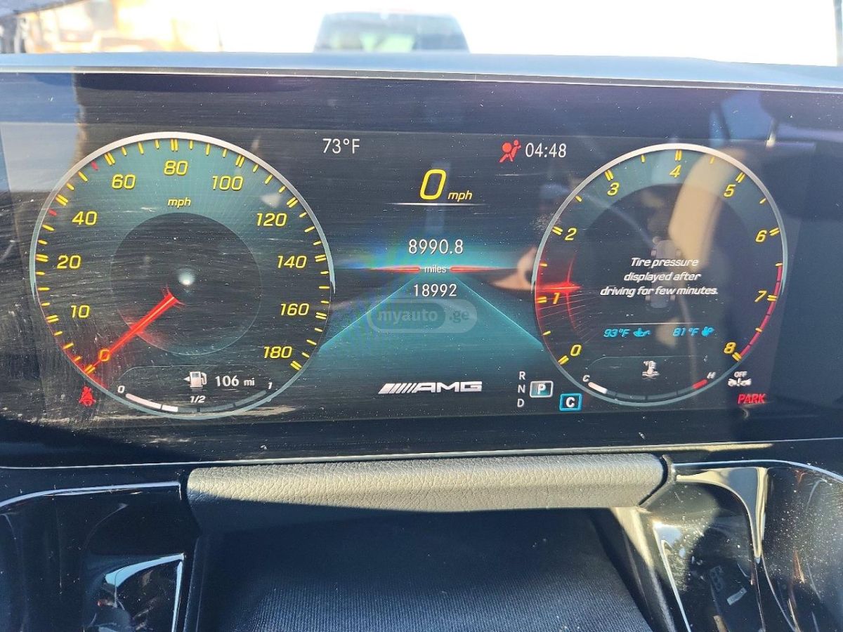 Mercedes-Benz GLA 350 - фото 9