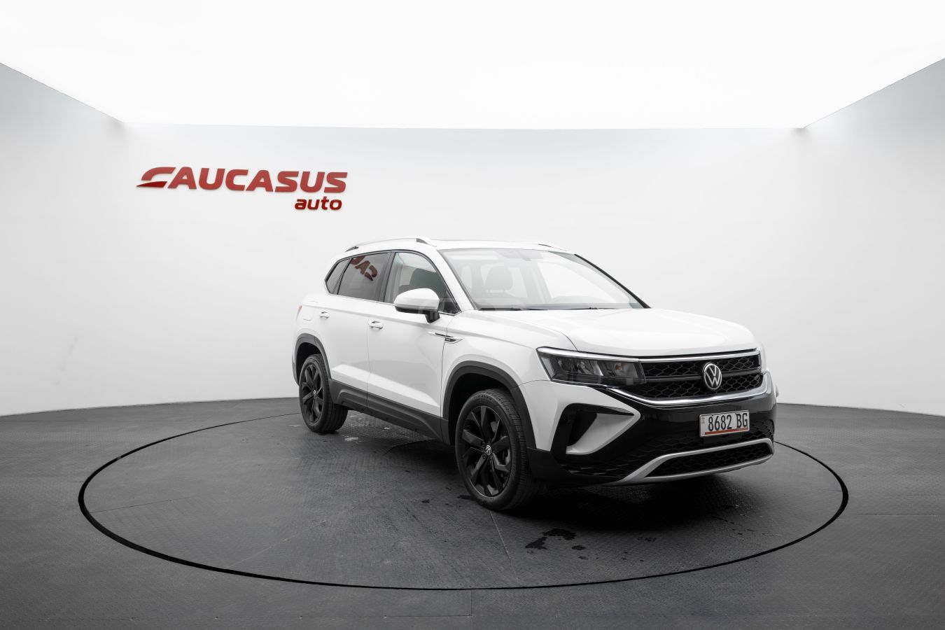 Volkswagen Taos - фото 3