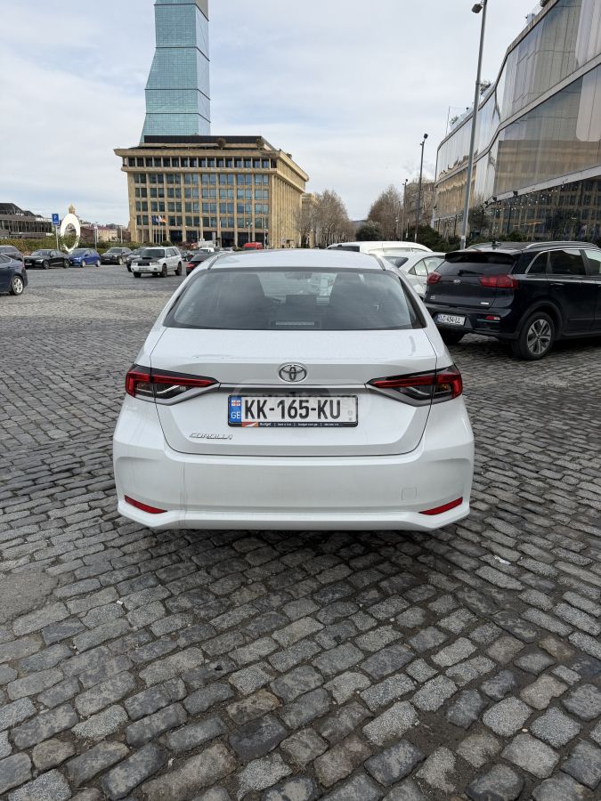 Toyota Corolla - фото 4