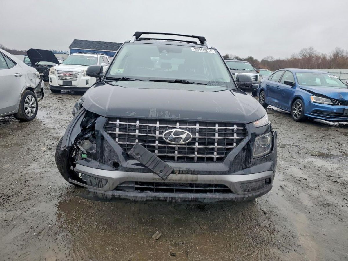 Hyundai venue - фото 5