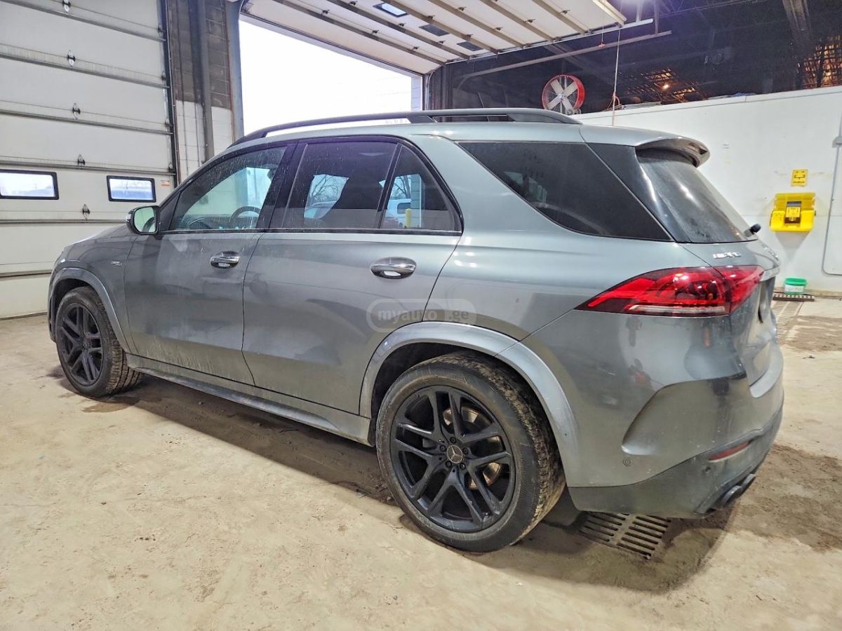 Mercedes-Benz GLE 53 - фото 3