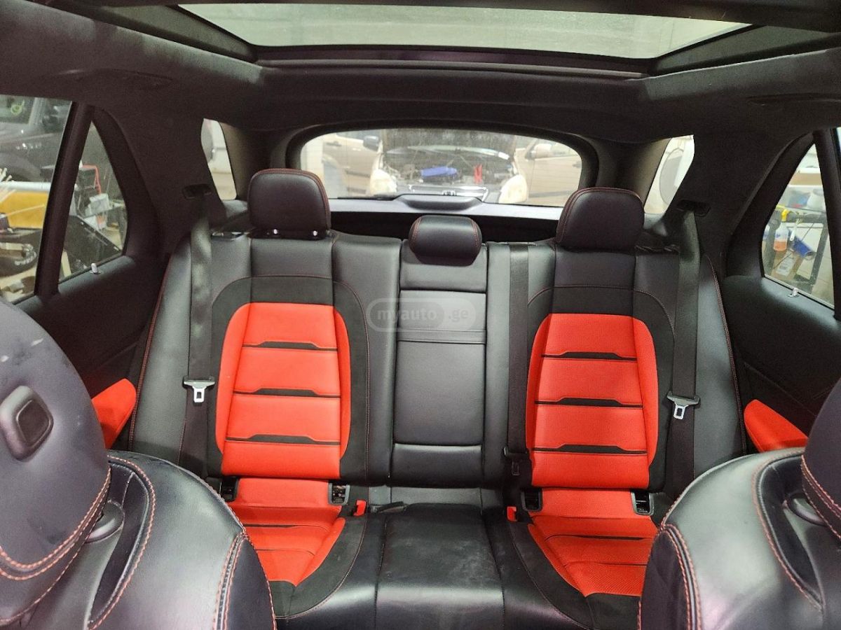 Mercedes-Benz GLE 53 - фото 4