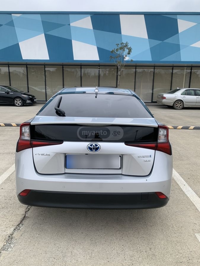 Toyota Prius - фото 6