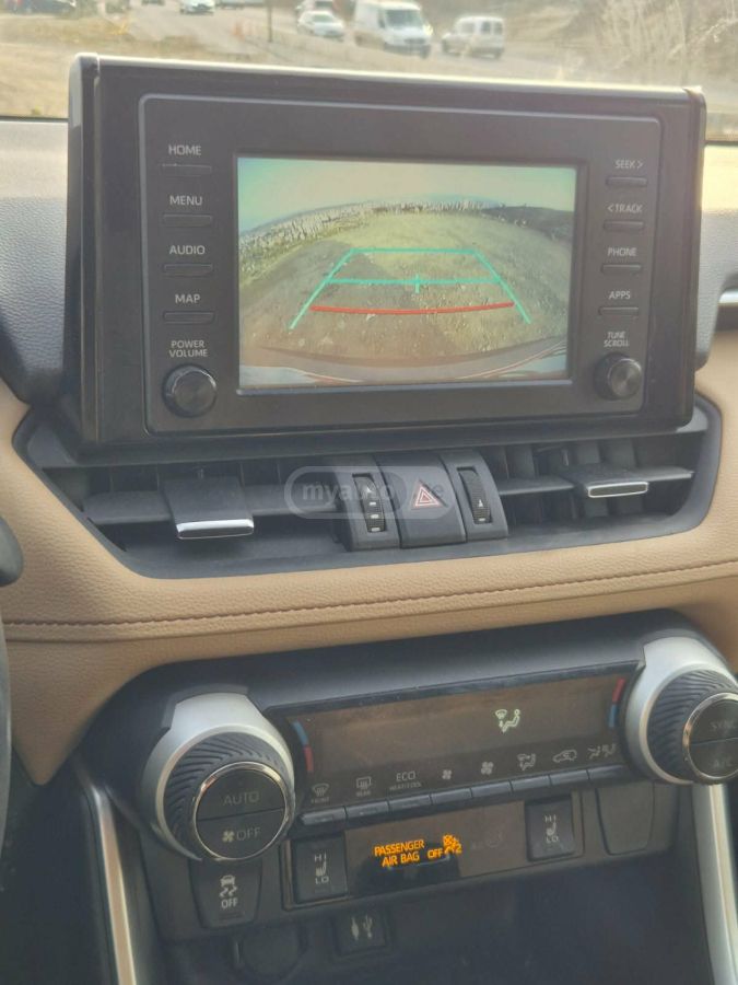 Toyota RAV 4 - фото 10