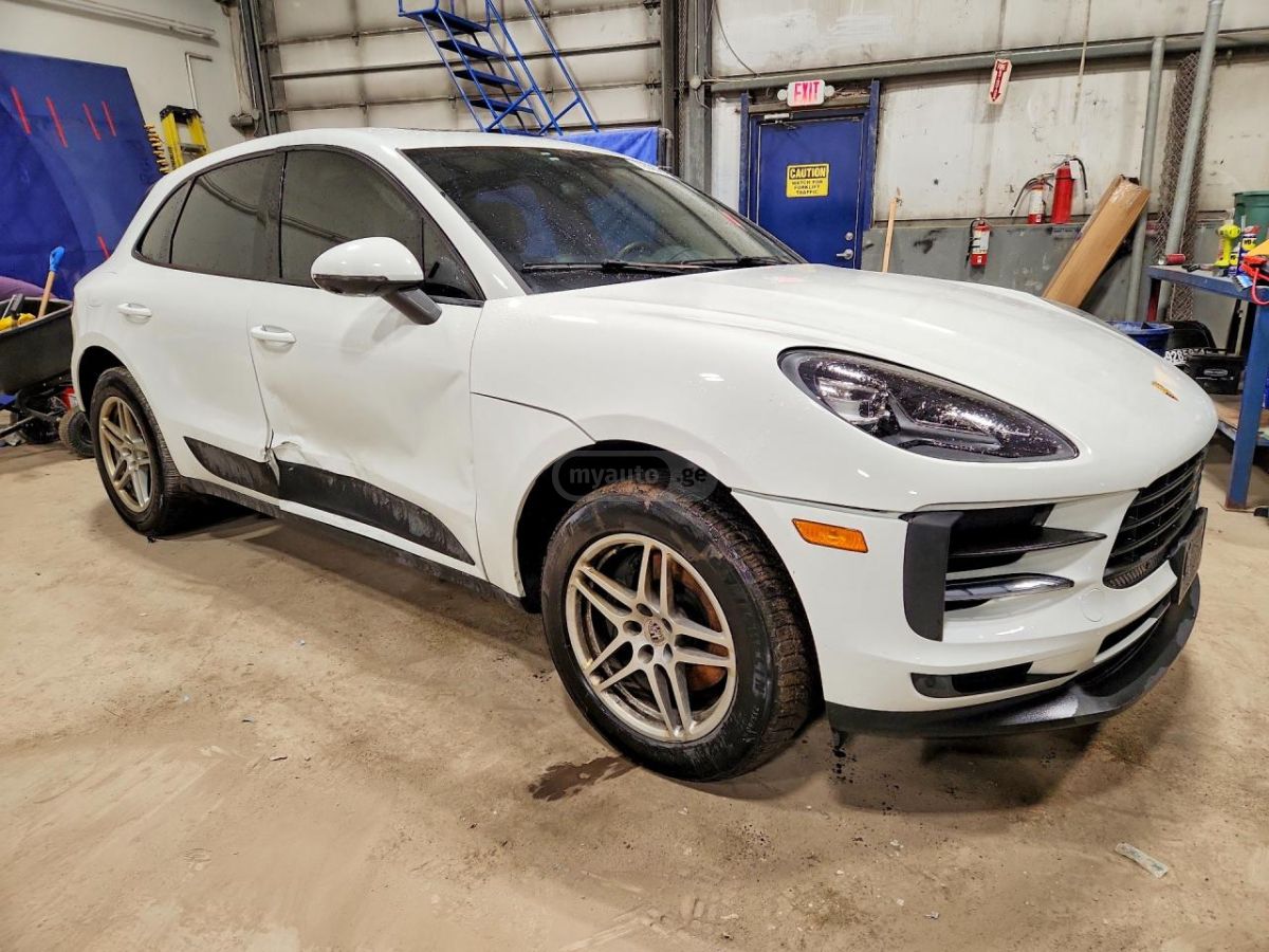 Porsche Macan - фото 1