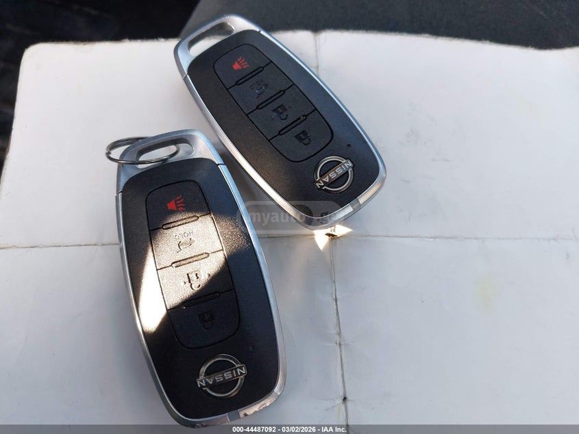 Nissan Ariya 2023 — миниатюра 10