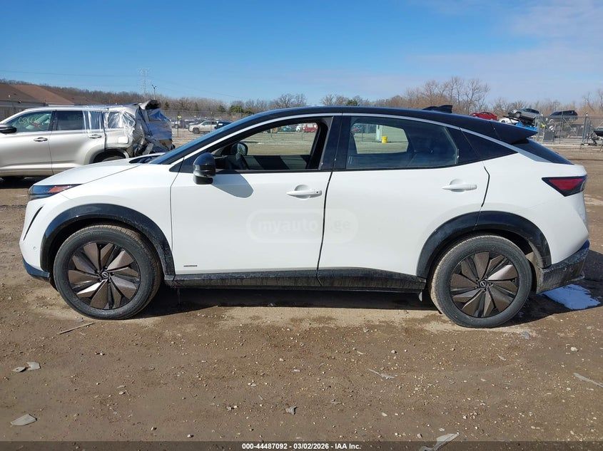 Nissan Ariya 2023 — миниатюра 12
