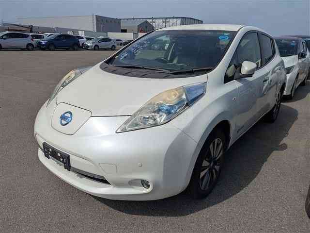 Nissan Leaf - фото 2