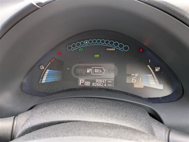 Nissan Leaf - фото 7