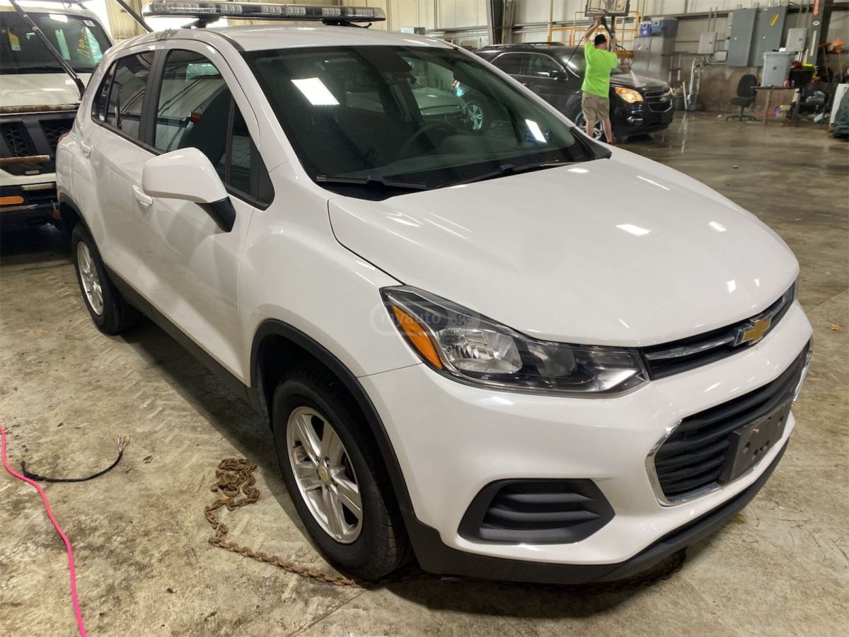 Chevrolet Trax - фото 5