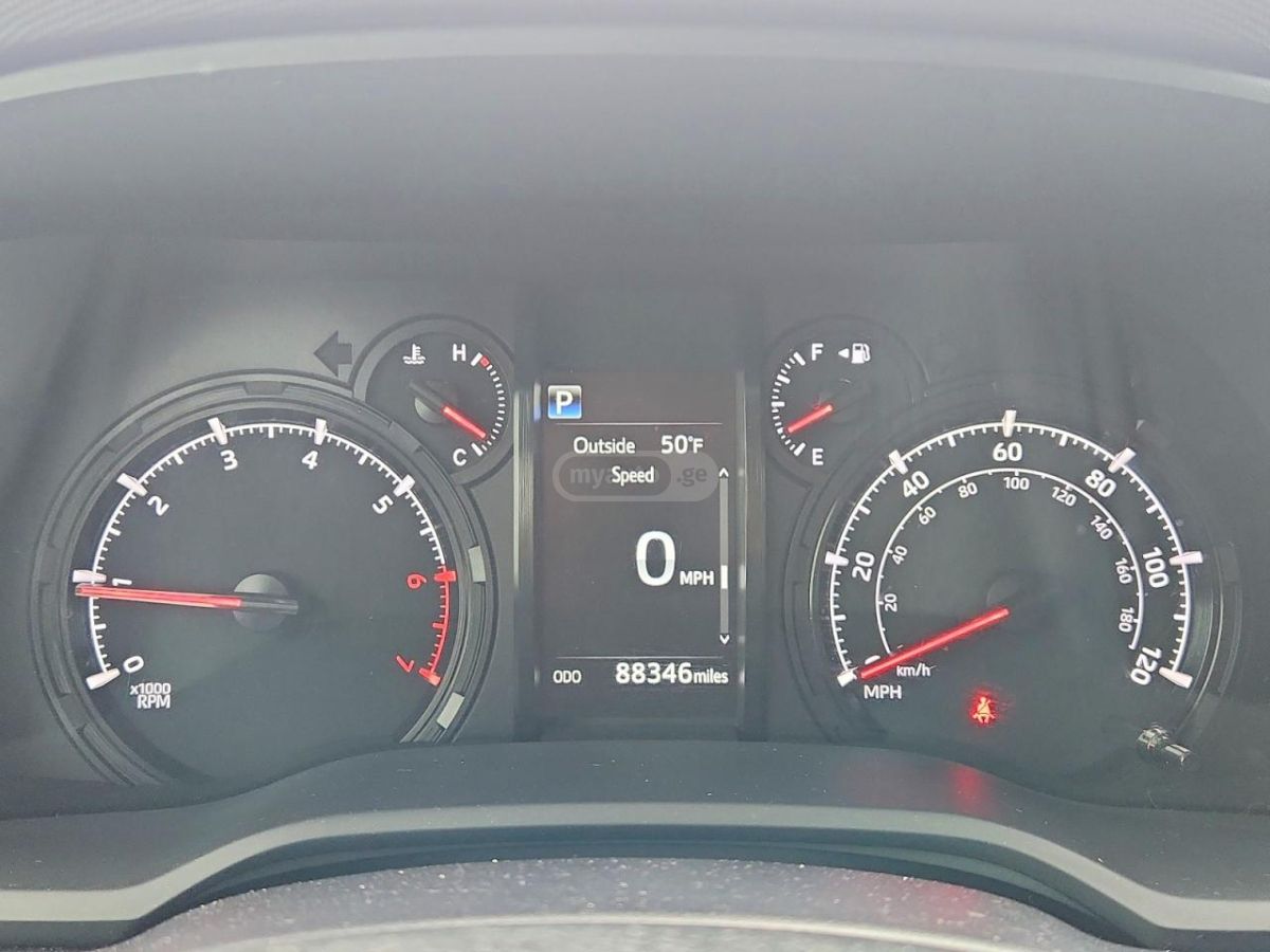 Toyota 4 Runner - фото 9