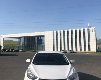 HyundaiElantra2013