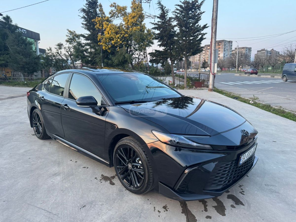 Toyota Camry - фото 12