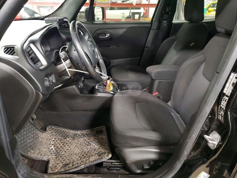 Jeep Renegade Latitude 4dr 4x4 Automatic 2021 — миниатюра 7