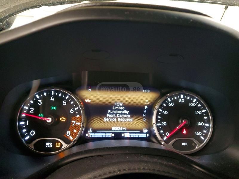 Jeep Renegade Latitude 4dr 4x4 Automatic 2021 — миниатюра 9