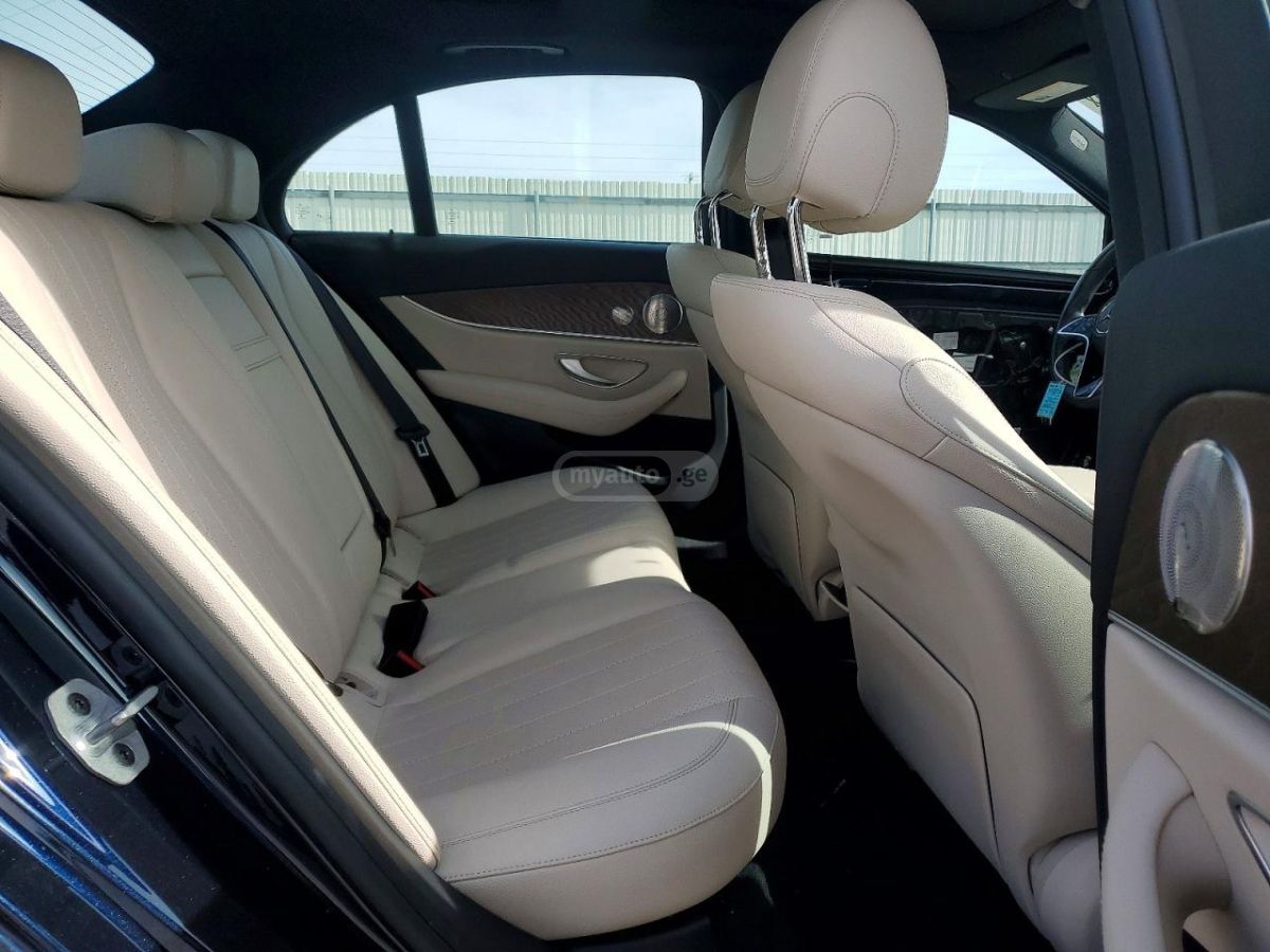 Mercedes-Benz E 350 2023 — миниатюра 10