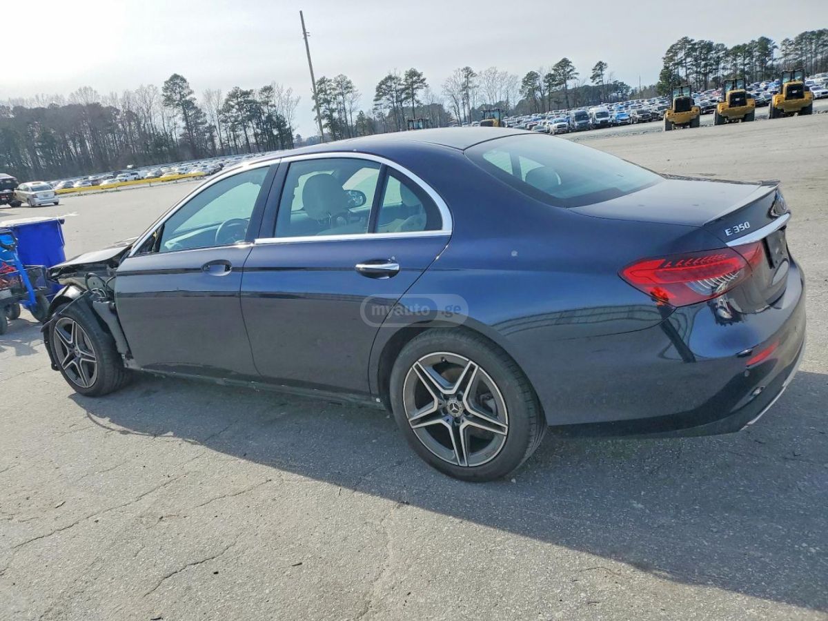 Mercedes-Benz E 350 2023 — миниатюра 2