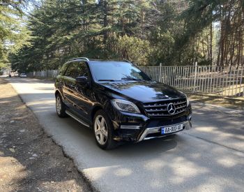 Mercedes-BenzML 400 4 MATIC2014