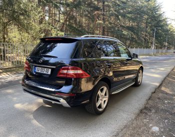 Mercedes-BenzML 400 4 MATIC2014