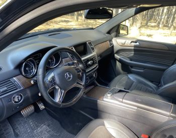 Mercedes-BenzML 400 4 MATIC2014